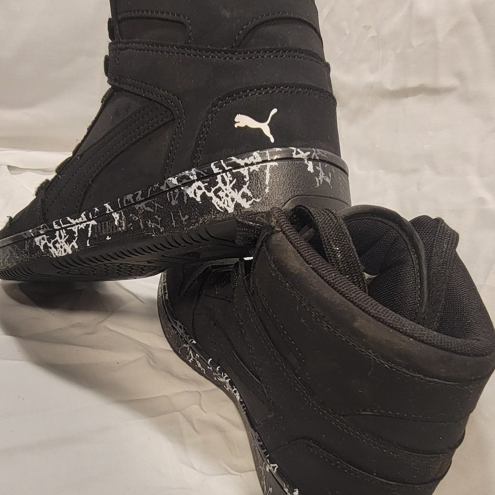 PUMA Black High-Top Sneakers with Marble-Accent Soles - Picture 3 of 5